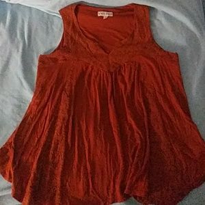 Beautiful flowy asymetrical tank